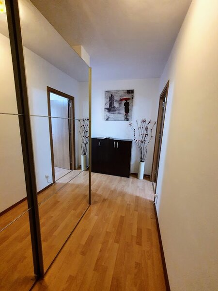 Drumul Taberei, Auchan,